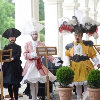 Hortus Magicus offers baroque operas, theater and dancing horses