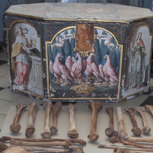 Pohřební schrány olomouckých Přemyslovců vystaví Arcidiecézní muzeum